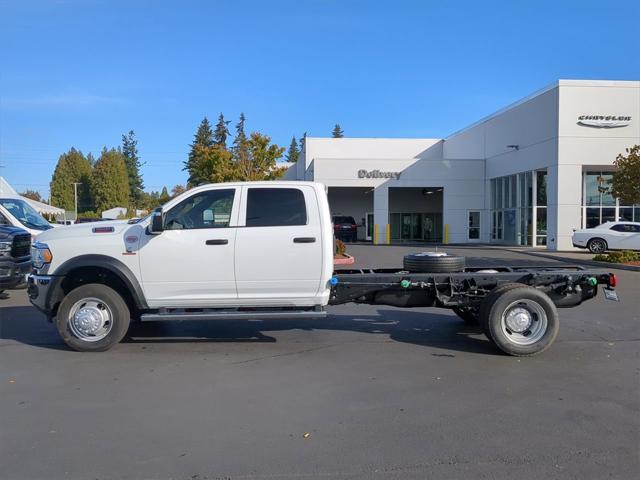 2024 RAM Ram 5500 Chassis Cab RAM 5500 TRADESMAN CHASSIS CREW CAB 4X4 84 CA