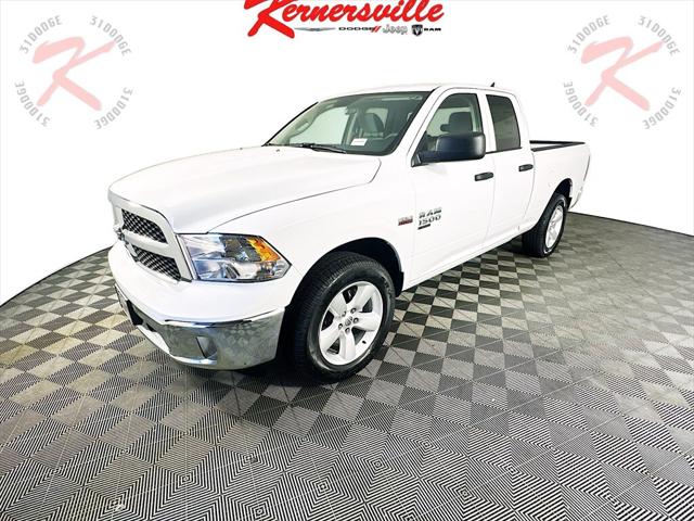 2024 RAM Ram 1500 Classic RAM 1500 CLASSIC TRADESMAN QUAD CAB 4X4 64 BOX