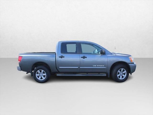 2014 Nissan Titan SV