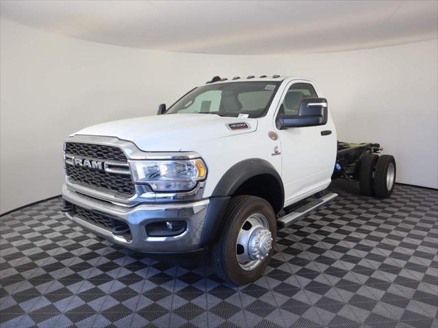 2024 RAM 4500 Chassis Tradesman/SLT