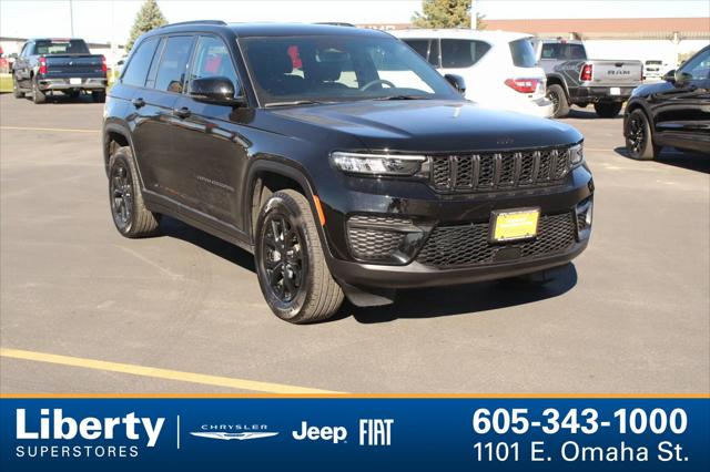 2024 Jeep Grand Cherokee Altitude 4x4 2024 Jeep Grand Cherokee Altitude 4x4