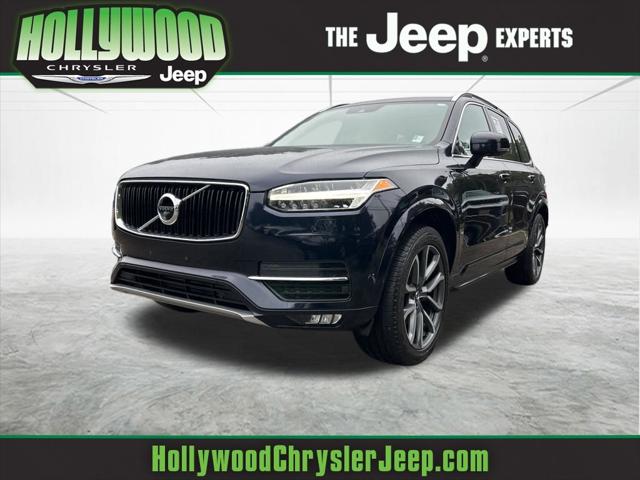 2017 Volvo XC90 T6 Momentum