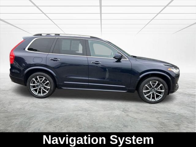 2017 Volvo XC90 T6 Momentum