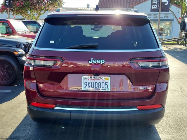 2024 Jeep Grand Cherokee L Laredo 4x2