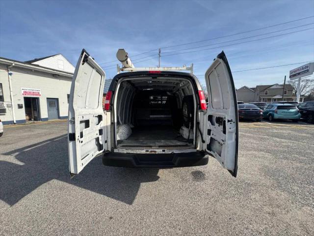 2019 Chevrolet Express Work Van