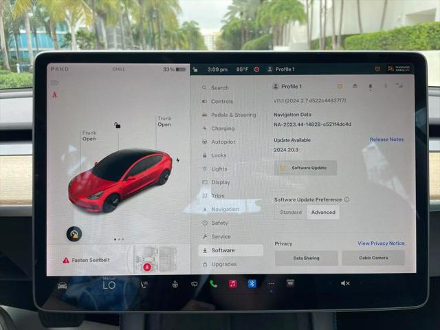 2022 Tesla Model 3 Rear-Wheel Drive