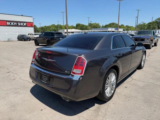 2013 Chrysler 300 Motown
