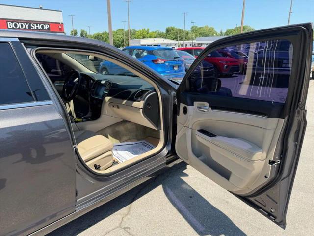 2013 Chrysler 300 Motown