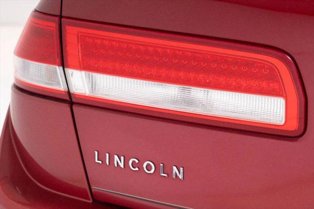 2012 Lincoln MKZ Sedan 4D