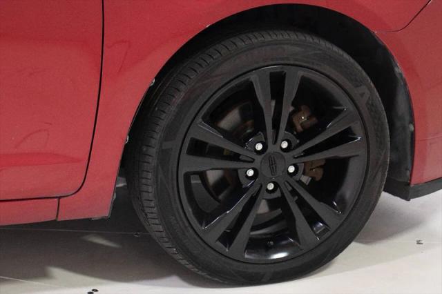 2012 Lincoln MKZ Sedan 4D