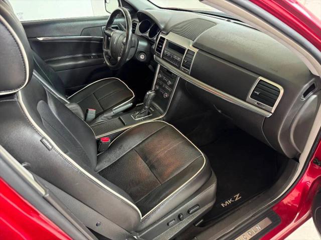 2012 Lincoln MKZ Sedan 4D