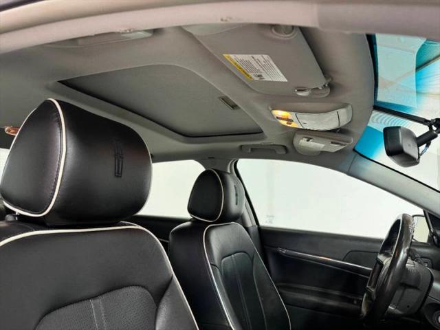 2012 Lincoln MKZ Sedan 4D