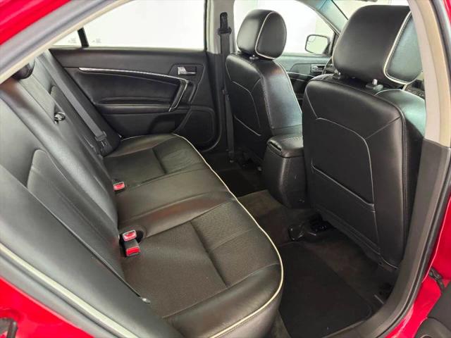 2012 Lincoln MKZ Sedan 4D