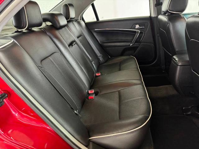 2012 Lincoln MKZ Sedan 4D