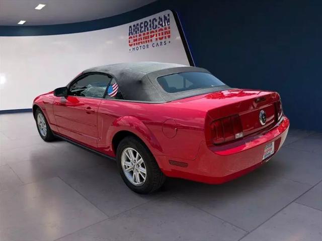 2007 Ford Mustang V6 Deluxe