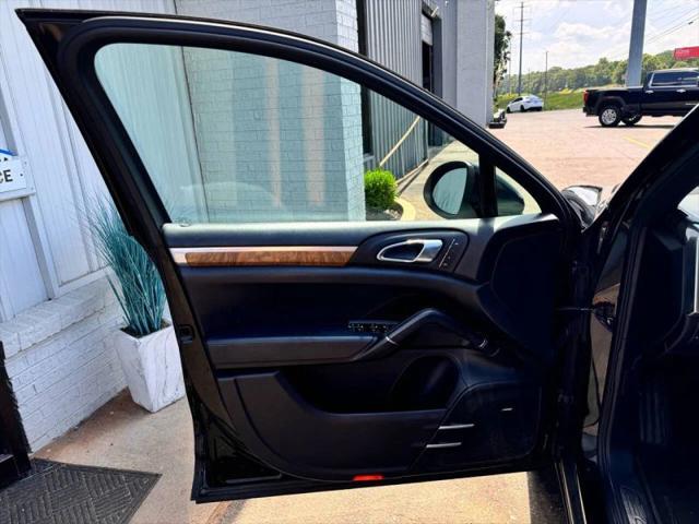 2011 Porsche Cayenne S