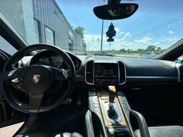 2011 Porsche Cayenne S