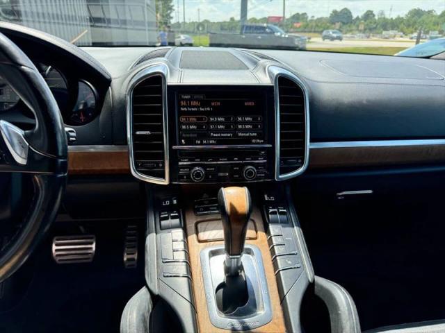 2011 Porsche Cayenne S