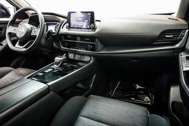 2023 Nissan Rogue SV FWD