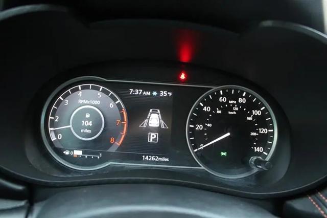 2022 Nissan Versa 1.6 SR Xtronic CVT