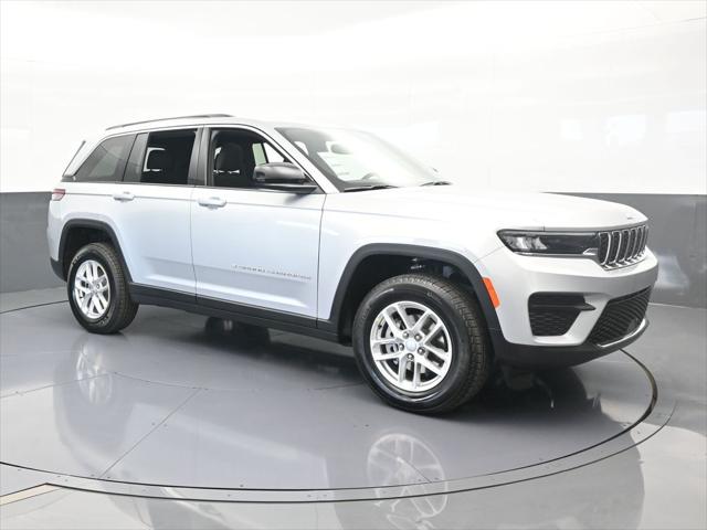 2024 Jeep Grand Cherokee GRAND CHEROKEE LAREDO X 4X2