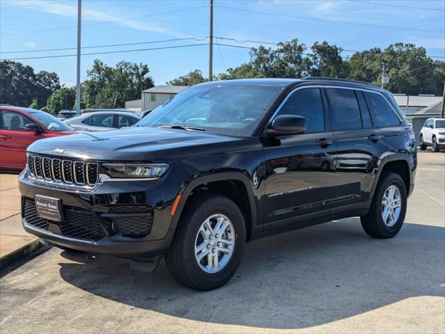 2024 Jeep Grand Cherokee GRAND CHEROKEE LAREDO 4X2