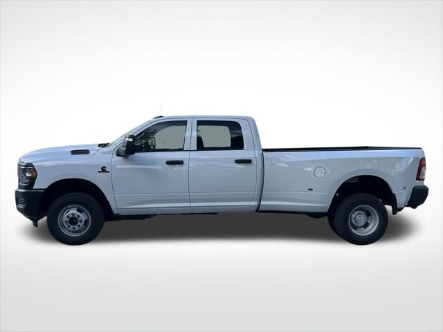 2024 RAM Ram 3500 RAM 3500 TRADESMAN CREW CAB 4X4 8 BOX