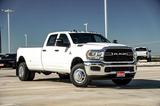 2024 RAM Ram 3500 RAM 3500 TRADESMAN CREW CAB 4X4 8 BOX