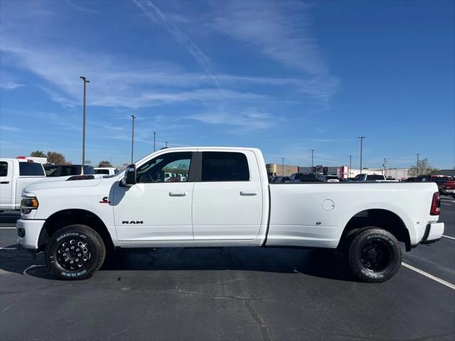 2024 RAM Ram 3500 RAM 3500 LARAMIE CREW CAB 4X4 8 BOX