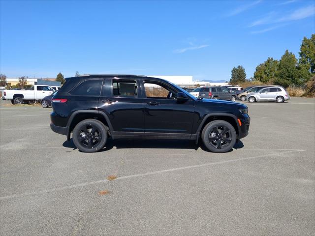 2024 Jeep Grand Cherokee GRAND CHEROKEE ALTITUDE 4X4