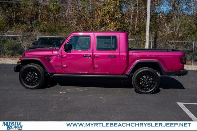 2024 Jeep Gladiator GLADIATOR NIGHTHAWK 4X4