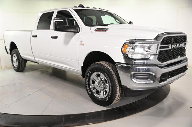 2024 RAM Ram 2500 RAM 2500 TRADESMAN CREW CAB 4X4 8 BOX