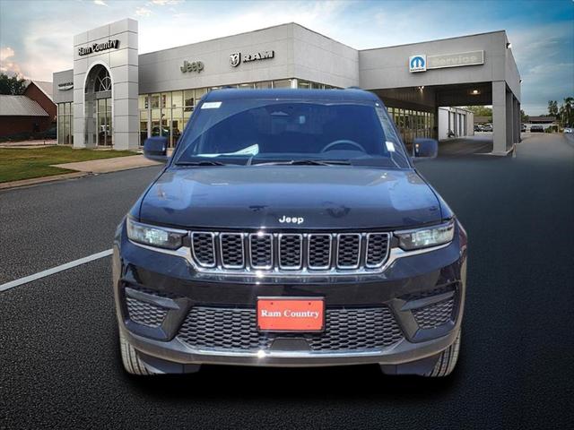 2024 Jeep Grand Cherokee GRAND CHEROKEE LAREDO X 4X2