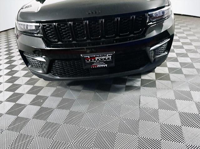 2024 Jeep Grand Cherokee GRAND CHEROKEE ALTITUDE 4X4