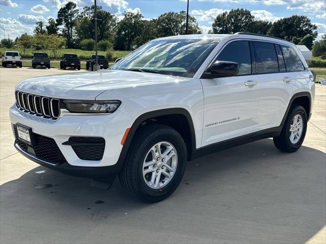 2024 Jeep Grand Cherokee GRAND CHEROKEE LAREDO 4X2