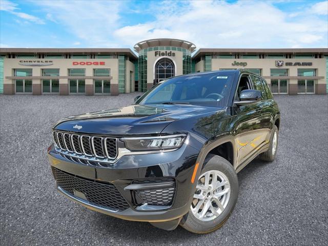 2024 Jeep Grand Cherokee GRAND CHEROKEE LAREDO X 4X4