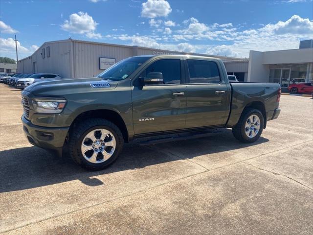 2020 RAM 1500 Big Horn Crew Cab 4x4 57 Box