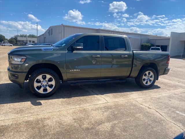 2020 RAM 1500 Big Horn Crew Cab 4x4 57 Box