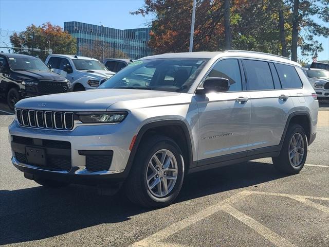 2023 Jeep Grand Cherokee L Laredo 4x4