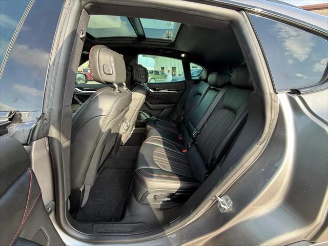 2021 Maserati Levante Standard