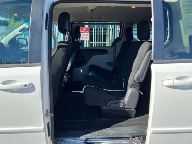 2011 Dodge Grand Caravan Express