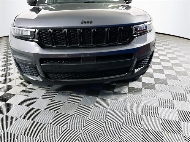 2023 Jeep Grand Cherokee L Altitude X 4x4