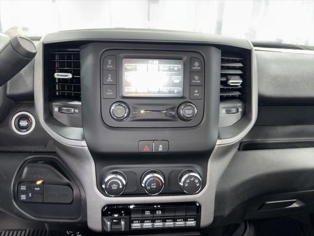 2024 RAM Ram 5500 Chassis Cab RAM 5500 TRADESMAN CHASSIS REGULAR CAB 4X4 60 CA