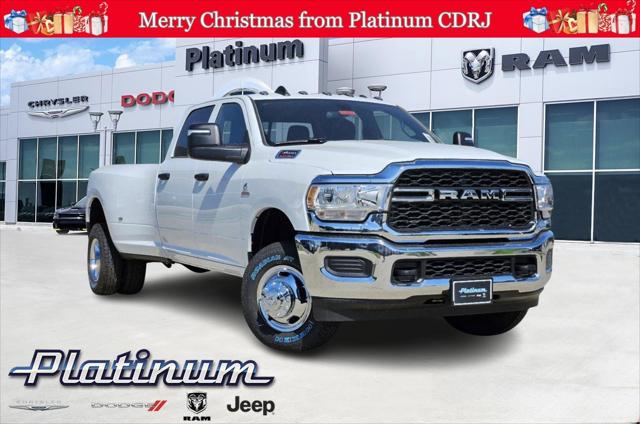 2024 RAM Ram 3500 RAM 3500 TRADESMAN CREW CAB 4X4 8 BOX