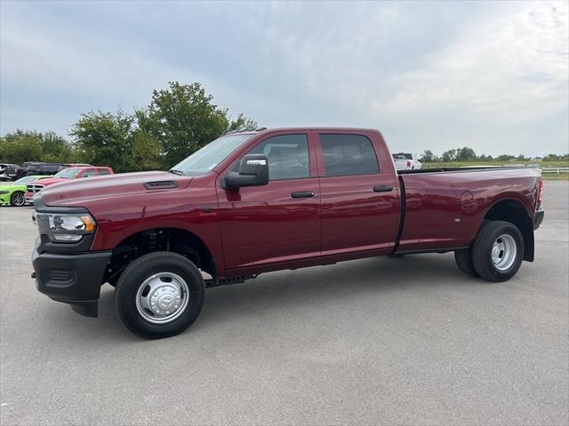 2024 RAM Ram 3500 RAM 3500 TRADESMAN CREW CAB 4X4 8 BOX