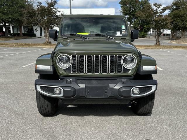 2024 Jeep Wrangler 4-Door Sahara 4x4