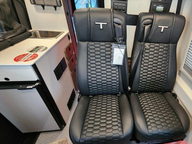 2025 Mercedes-Benz Sprinter 2500 Unknown