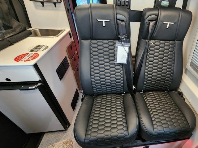 2025 Mercedes-Benz Sprinter 2500 Unknown