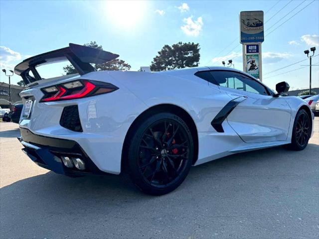 2024 Chevrolet Corvette Stingray RWD Coupe 2LT
