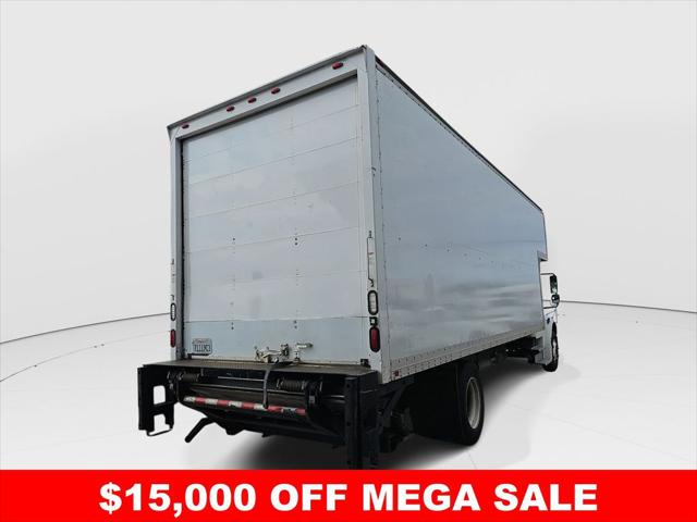 2015 Freightliner Box Truck Box van